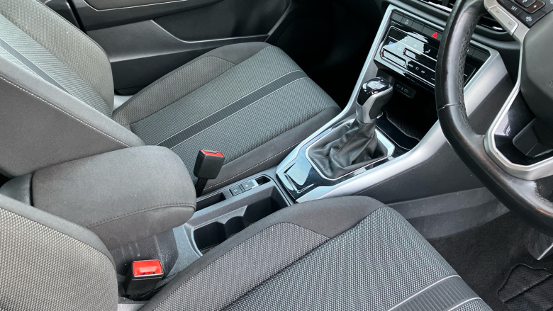 Volkswagen T-Roc 1.5 TSI Life 5dr DSG Petrol Hatchback